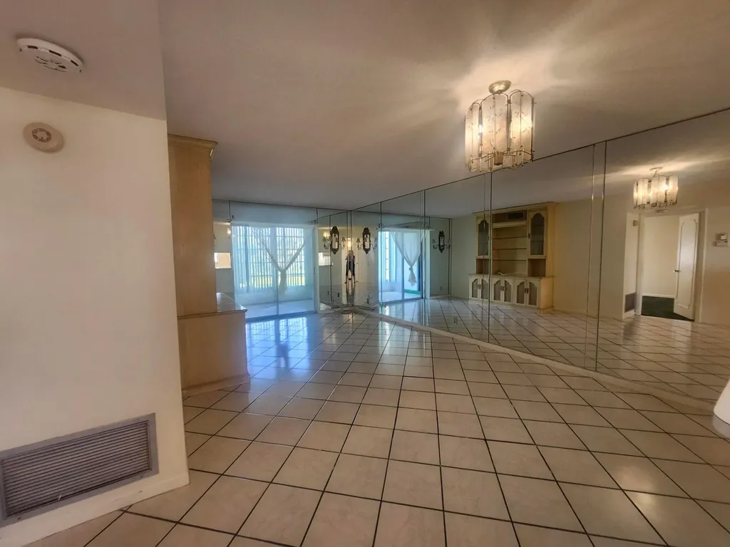 230 NE 26th Avenue Boynton Beach FL 33435