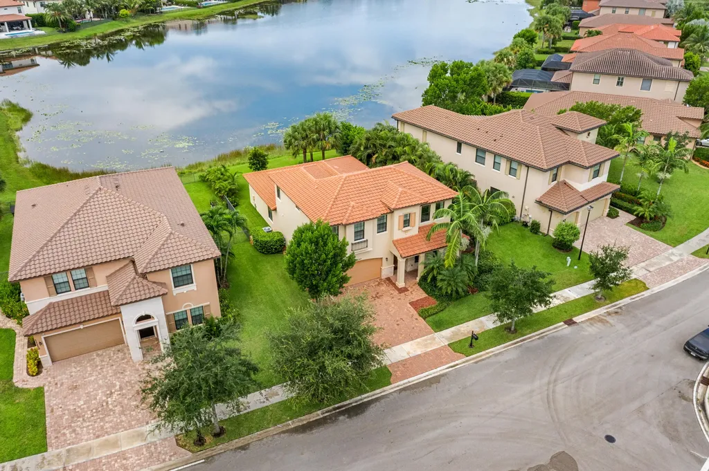 11120 NW 82nd Place Parkland FL 33076