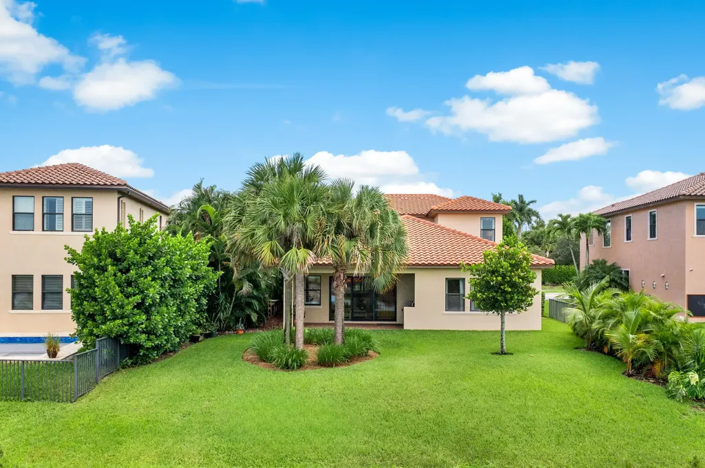 11120 NW 82nd Place Parkland FL 33076