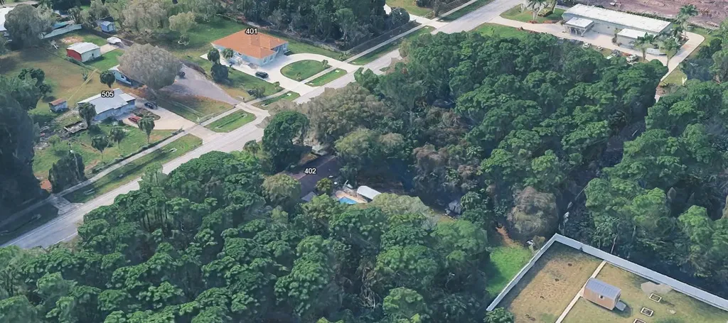 308 E Midway Road Fort Pierce FL 34982