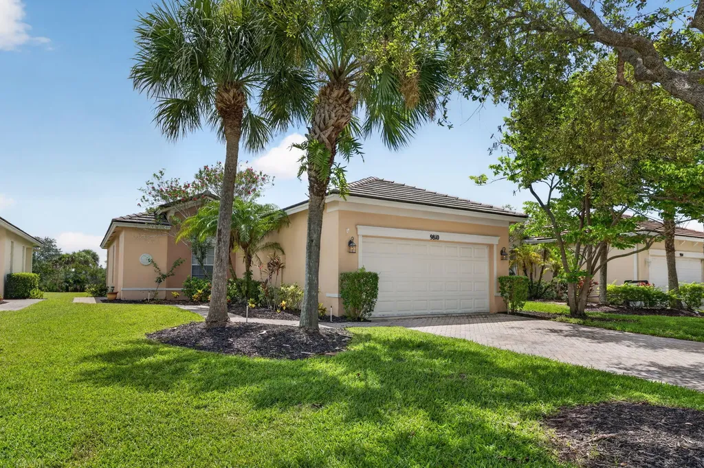 9810 SW Eastbrook Circle Port St Lucie FL 34987