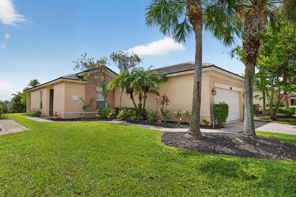 9810 SW Eastbrook Circle Port St Lucie FL 34987