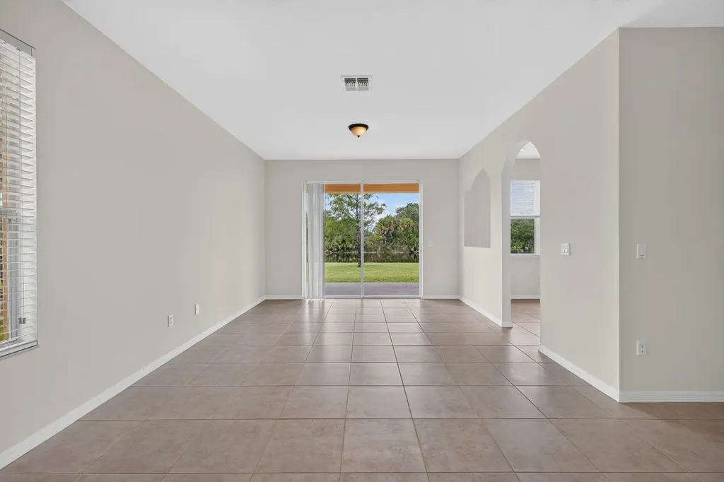 9810 SW Eastbrook Circle Port St Lucie FL 34987