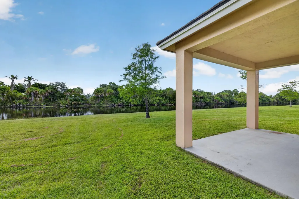 9810 SW Eastbrook Circle Port St Lucie FL 34987