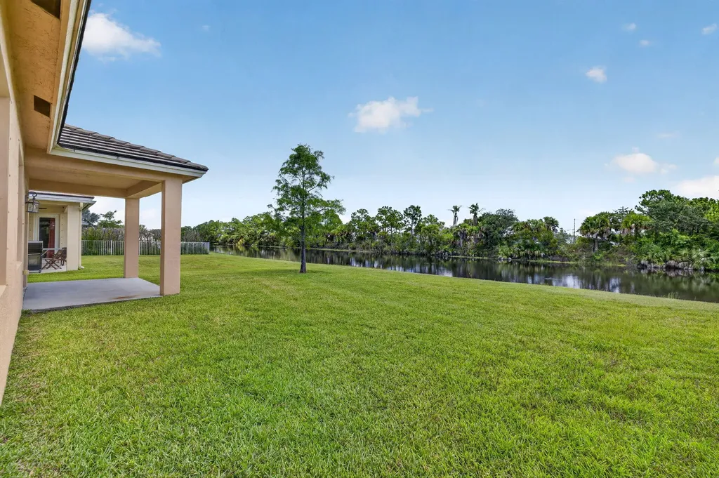 9810 SW Eastbrook Circle Port St Lucie FL 34987