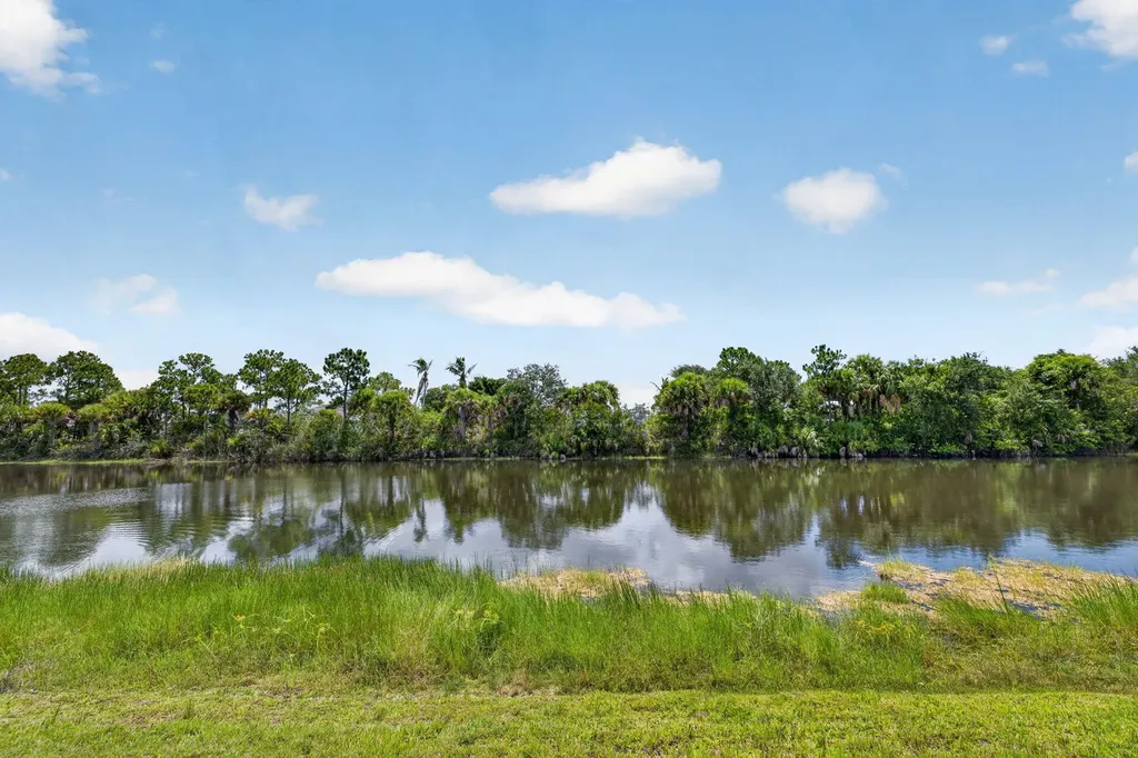 9810 SW Eastbrook Circle Port St Lucie FL 34987