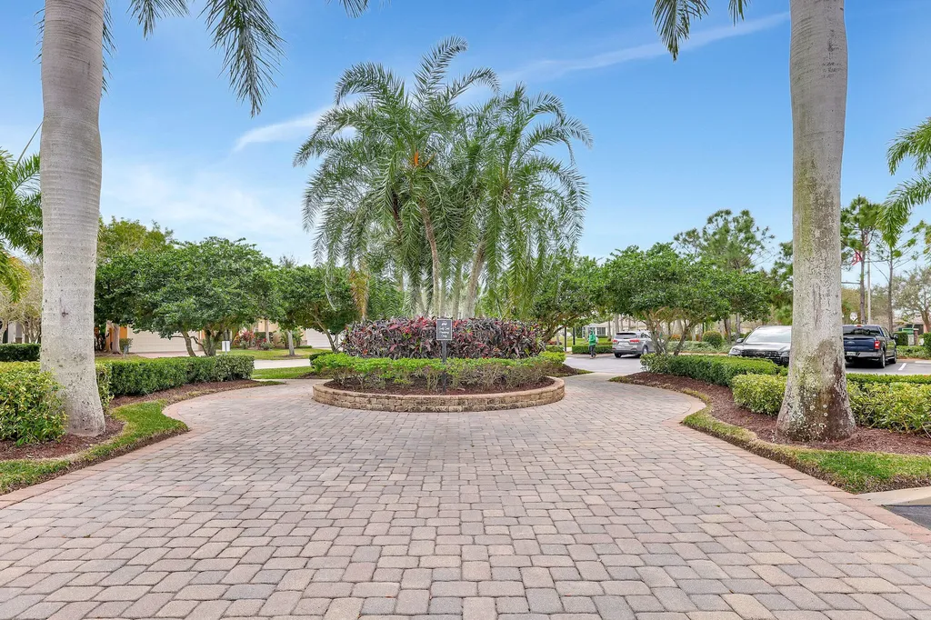 9810 SW Eastbrook Circle Port St Lucie FL 34987