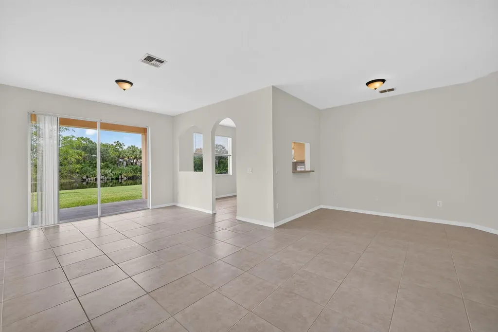 9810 SW Eastbrook Circle Port St Lucie FL 34987