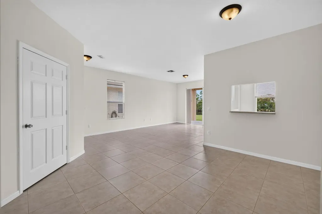 9810 SW Eastbrook Circle Port St Lucie FL 34987