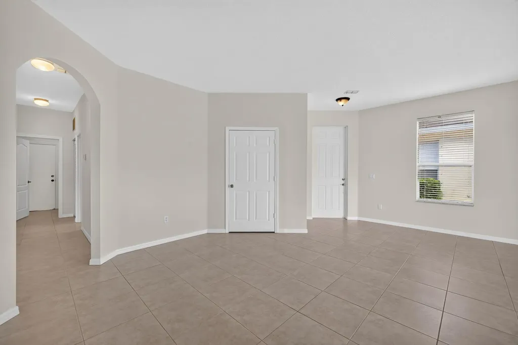 9810 SW Eastbrook Circle Port St Lucie FL 34987