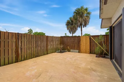 2625 SE 5th Circle Boynton Beach FL 33435