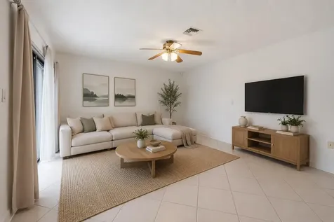 2625 SE 5th Circle Boynton Beach FL 33435