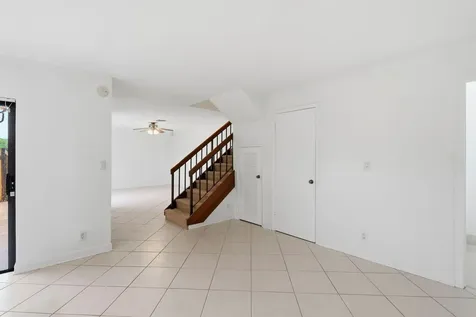 2625 SE 5th Circle Boynton Beach FL 33435