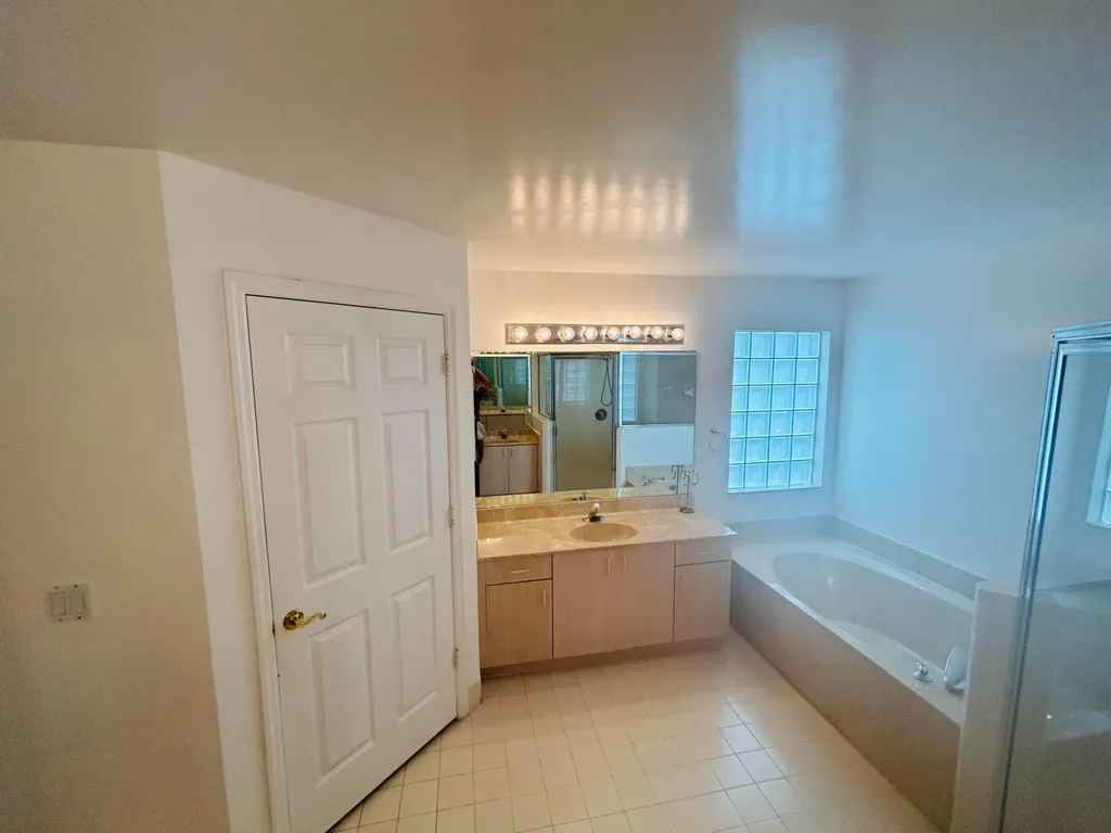 10430 Lexington Circle S Boynton Beach FL 33436