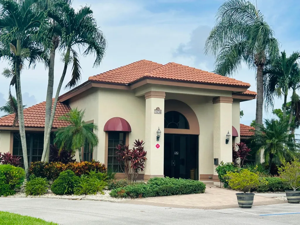 10430 Lexington Circle S Boynton Beach FL 33436