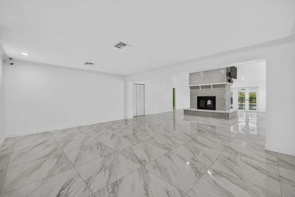 2101 SE Bisbee Street Port St Lucie FL 34952