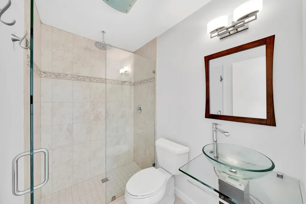 2388 E Edgewater Drive Palm Beach Gardens FL 33410