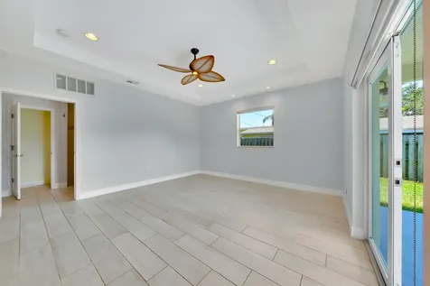 2388 E Edgewater Drive Palm Beach Gardens FL 33410