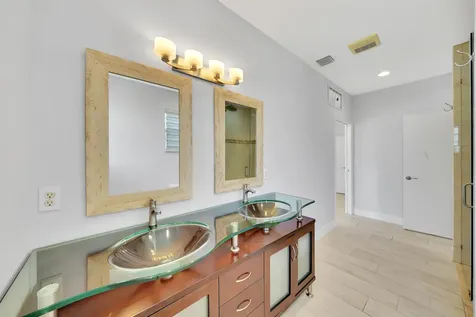2388 E Edgewater Drive Palm Beach Gardens FL 33410