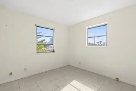 110 SW 12th Avenue South Bay FL 33493