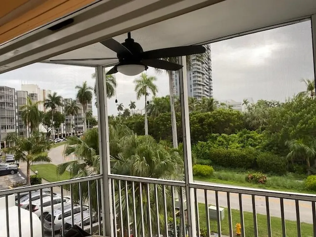 300 Diplomat Parkway Hallandale Beach FL 33009