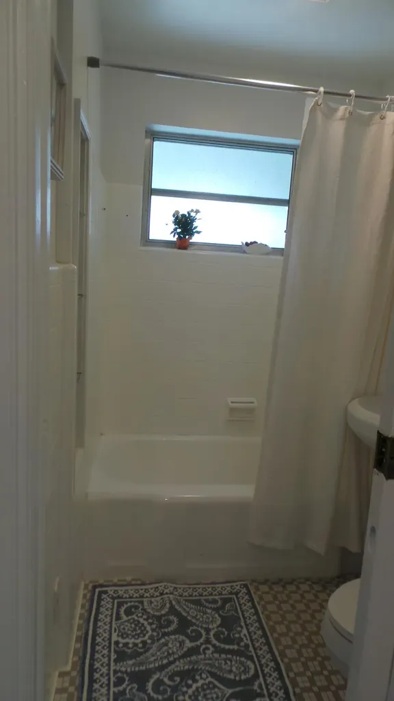 370 Orange Way West Palm Beach FL 33405