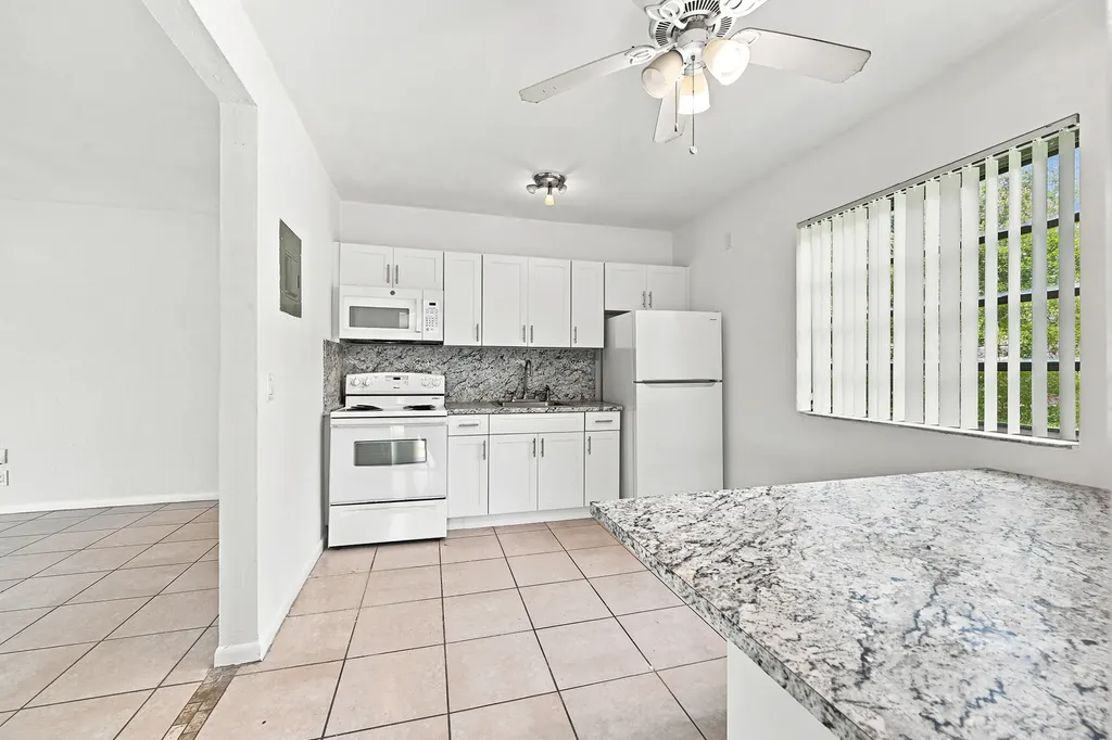 413 SW 24th Avenue Fort Lauderdale FL 33312