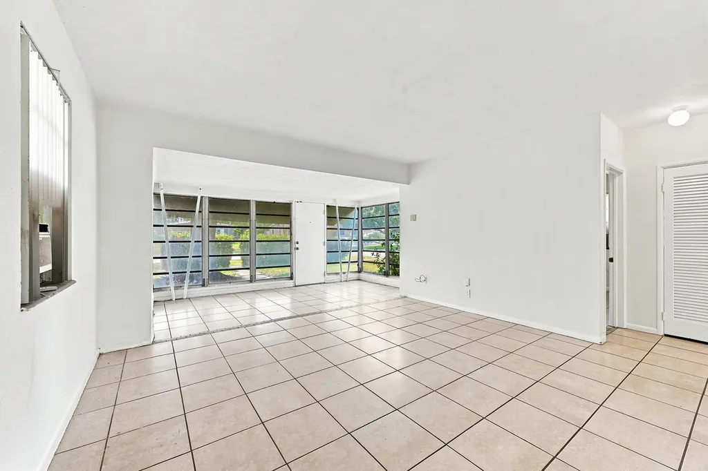 413 SW 24th Avenue Fort Lauderdale FL 33312
