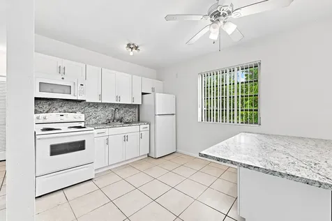 413 SW 24th Avenue Fort Lauderdale FL 33312