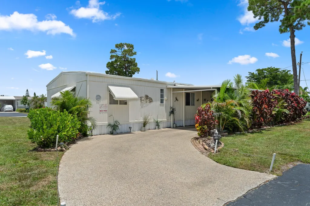 17007 Grand Terre Bay Drive Boynton Beach FL 33436