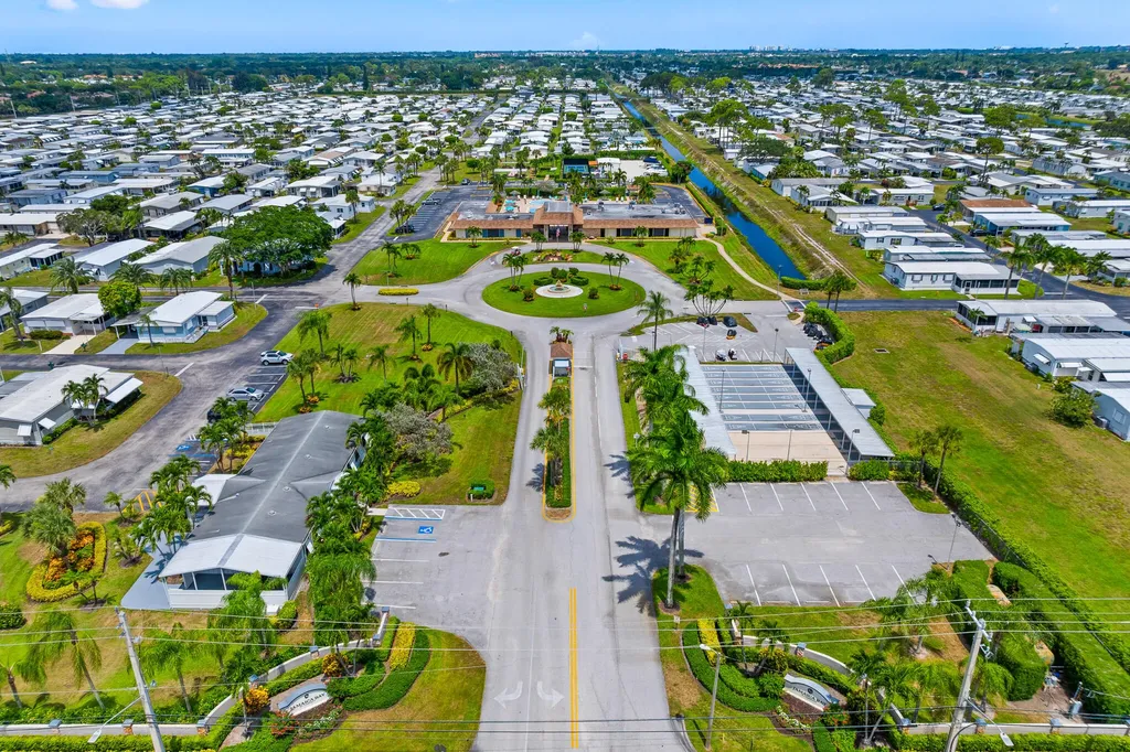 17007 Grand Terre Bay Drive Boynton Beach FL 33436