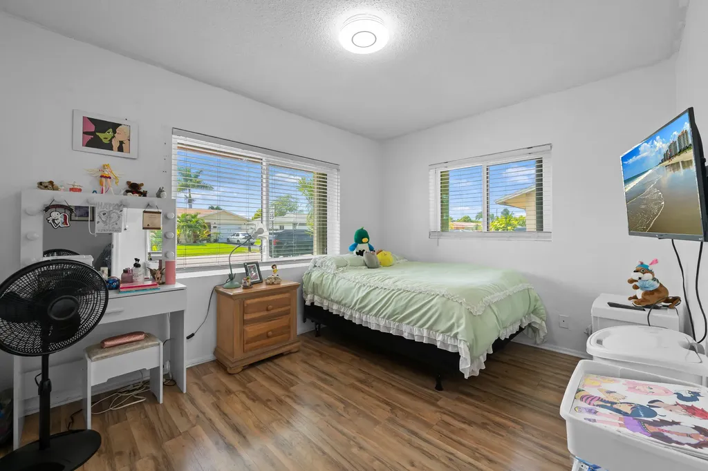 7000 NW 95th Terrace Tamarac FL 33321