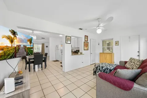 7000 NW 95th Terrace Tamarac FL 33321