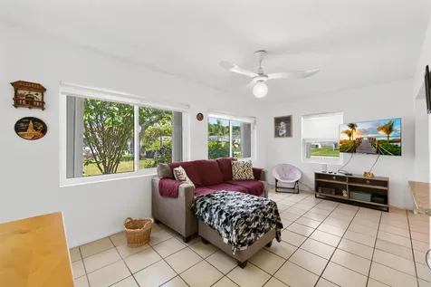 7000 NW 95th Terrace Tamarac FL 33321