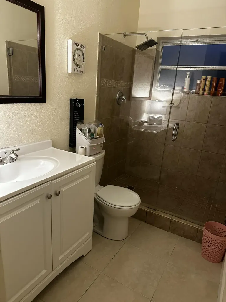 8211 NW 91st Avenue Tamarac FL 33321