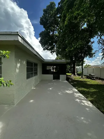 8211 NW 91st Avenue Tamarac FL 33321