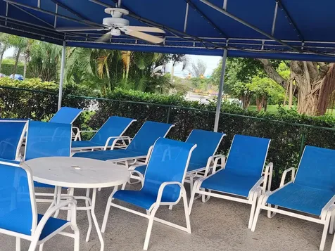 811 S Hollybrook Drive S Pembroke Pines FL 33025