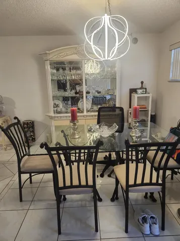 811 S Hollybrook Drive S Pembroke Pines FL 33025