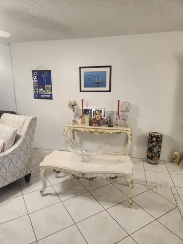 811 S Hollybrook Drive S Pembroke Pines FL 33025