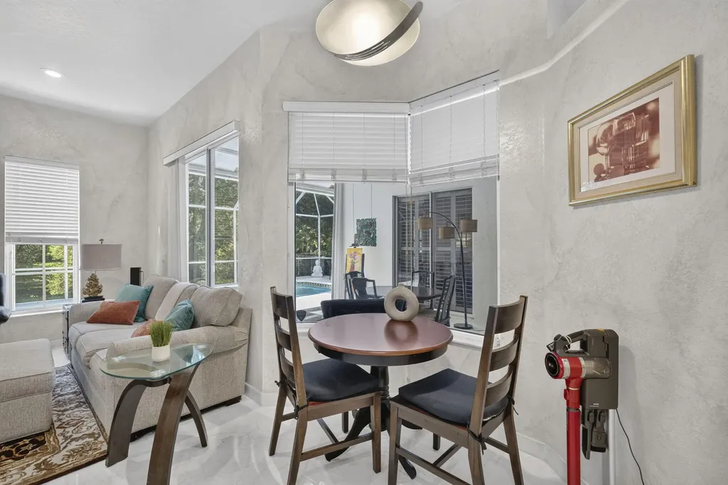 11728 Highland Place Coral Springs FL 33071