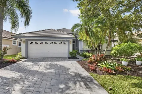 11728 Highland Place Coral Springs FL 33071