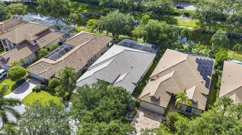 11728 Highland Place Coral Springs FL 33071