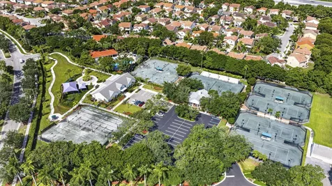 11728 Highland Place Coral Springs FL 33071