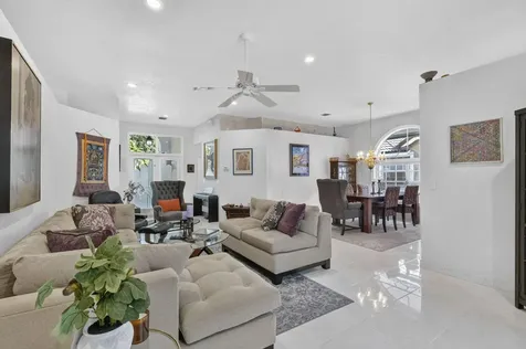 11728 Highland Place Coral Springs FL 33071