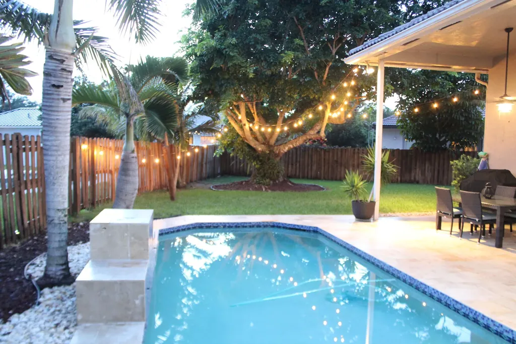 12944 NW 21st Street Pembroke Pines FL 33028