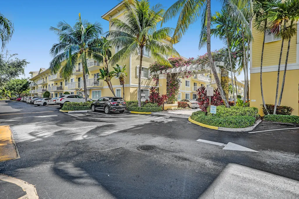 1501 E Broward Boulevard Fort Lauderdale FL 33301