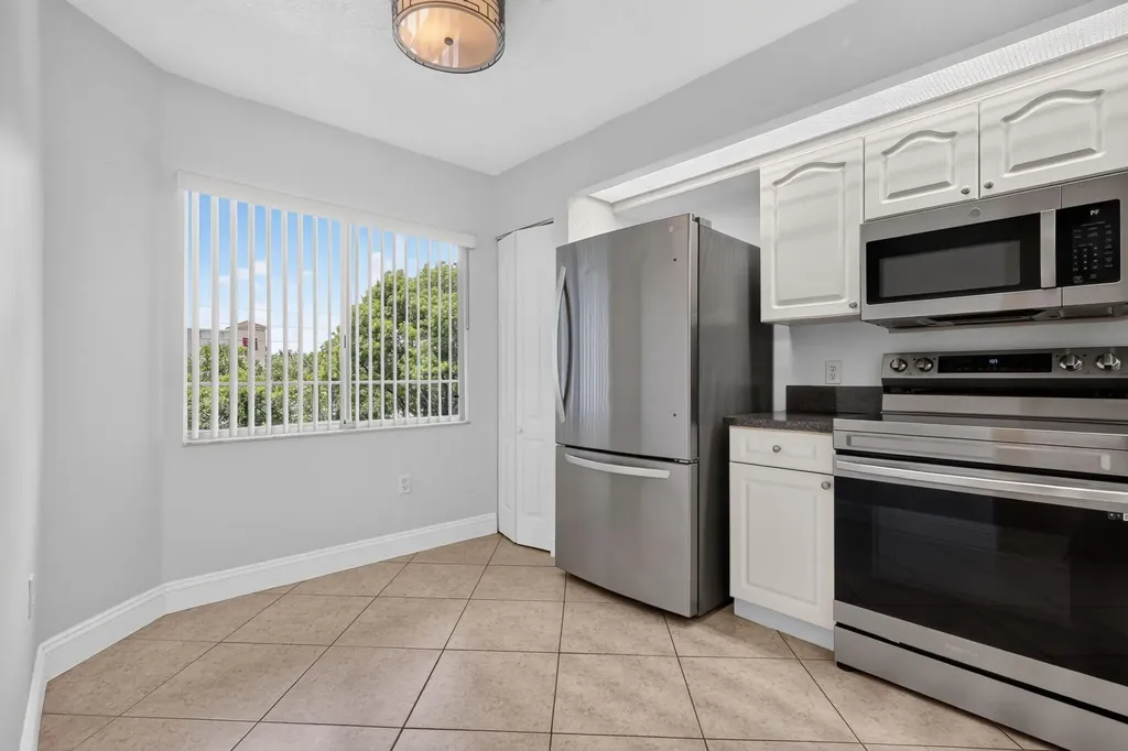 12551 SW 16th Court Pembroke Pines FL 33027