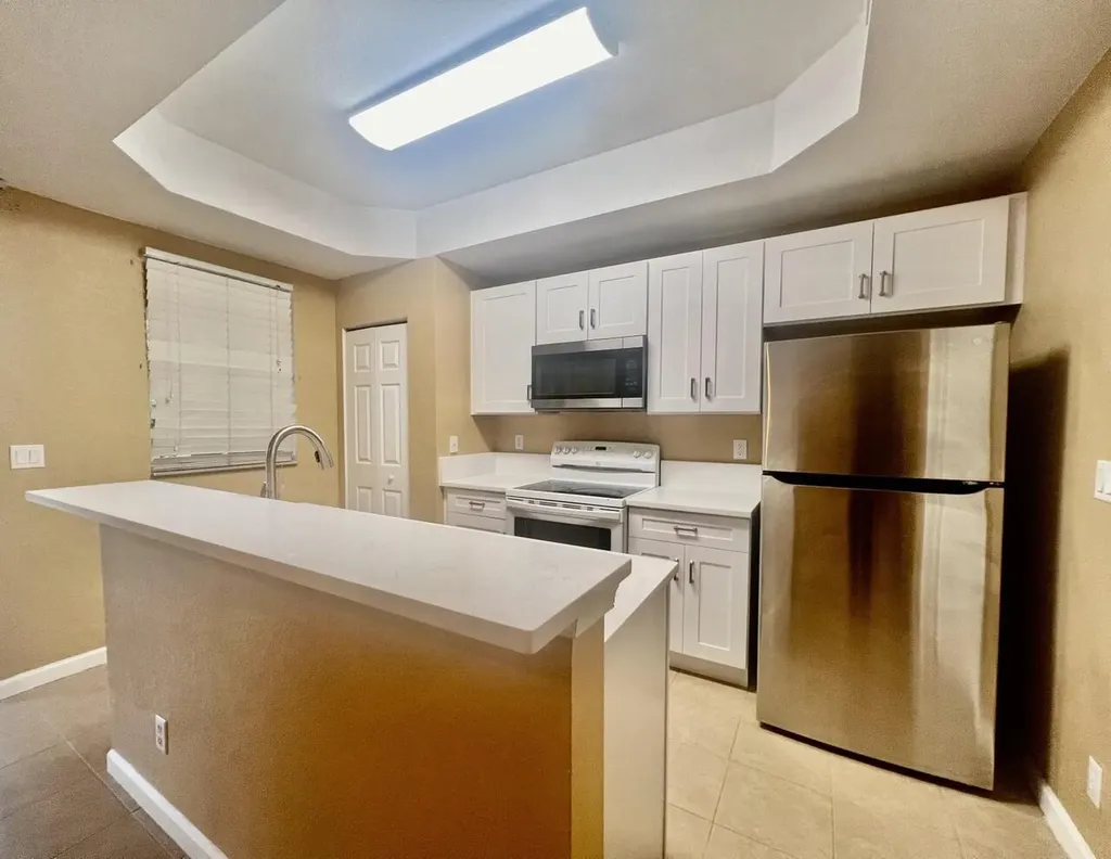 2920 Hidden Hills Road West Palm Beach FL 33411