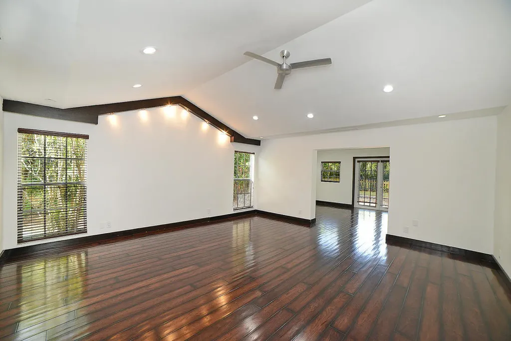 6943 Giralda Circle Boca Raton FL 33433
