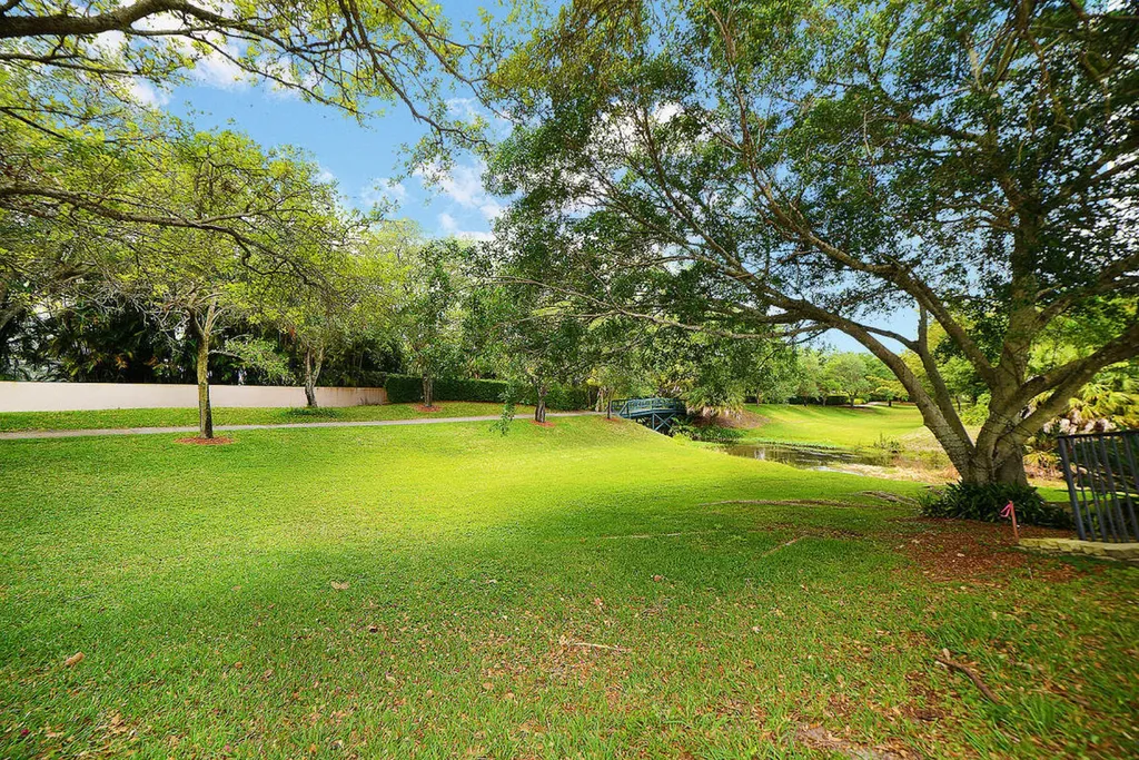 6943 Giralda Circle Boca Raton FL 33433